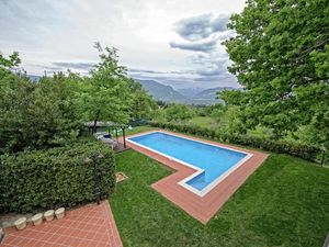 Ferienwohnung für 8 Personen (100 m²) in San Valentino In Abruzzo Citeriore
