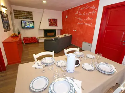 DiningRoom