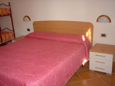 Schlafzimmer 1