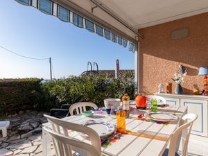 Ferienwohnung für 3 Personen (36 m²) in Sanary-sur-Mer