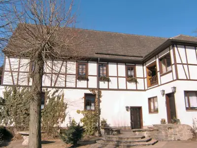 Ferienwohnung für 3 Personen (56 m²) in Sangerhausen 1/10