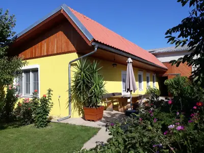 Ferienwohnung für 8 Personen (100 m²) in Sankt Andrä am Zicksee 1/10