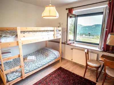 Ferienwohnung im Haus am Hügel 5