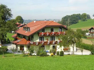 Ferienwohnung für 2 Personen (16 m²) in Sankt Georgen im Attergau 1/10