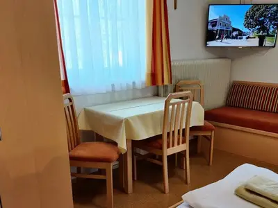 Ferienwohnung für 3 Personen (23 m²) in Sankt Georgen im Attergau 10/10