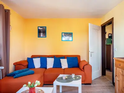 Photo, INSIDE, OUTSIDE