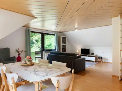 Photo, INSIDE, OUTSIDE