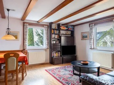 Photo, INSIDE, OUTSIDE