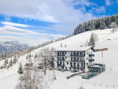 ExteriorWinter