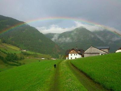 Ederhof mit Regenbogen