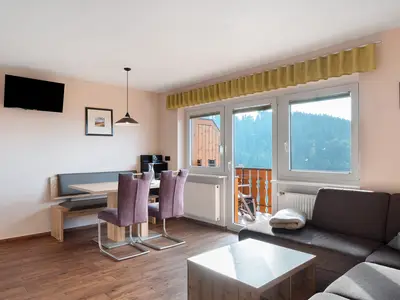 Photo, INSIDE, OUTSIDE