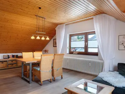 Photo, INSIDE, OUTSIDE