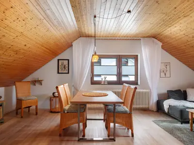 Photo, INSIDE, OUTSIDE