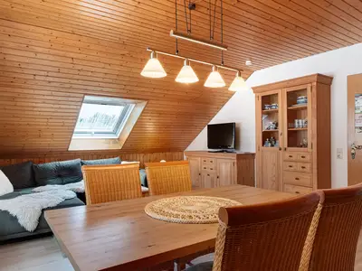 Photo, INSIDE, OUTSIDE