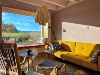 Photo, INSIDE, OUTSIDE