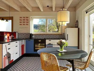 KITCHEN, INSIDE, OUTSIDE