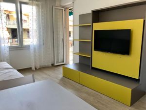 23983964-Ferienwohnung-4-Sanremo-300x225-1