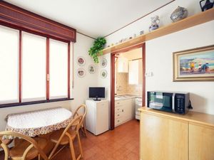 23543462-Ferienwohnung-3-Sanremo-300x225-3