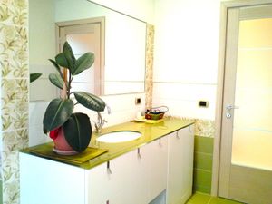 23998742-Ferienwohnung-5-Sanremo-300x225-1