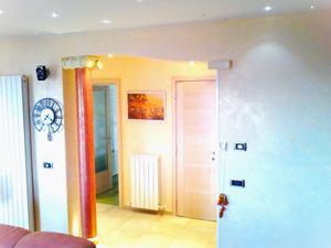 23998742-Ferienwohnung-5-Sanremo-300x225-3