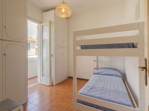 24009617-Ferienwohnung-6-Sanremo-300x225-2