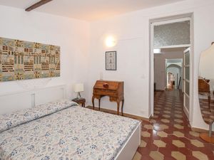 23754534-Ferienwohnung-4-Sanremo-300x225-1