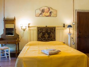 23017057-Ferienwohnung-6-Sansepolcro-300x225-4