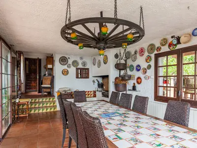 DiningRoom