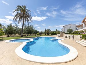 23867588-Ferienwohnung-4-Sant Jordi/San Jorge-300x225-3