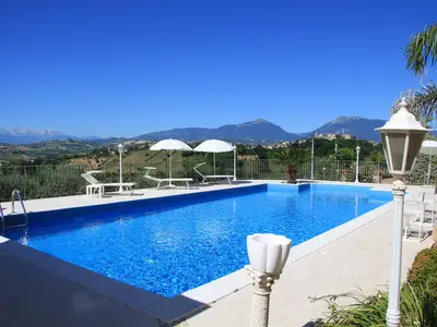 PoolOfHouse PoolOfHouse