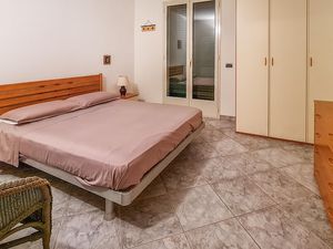 23754583-Ferienwohnung-6-Santa Cesarea Terme-300x225-3