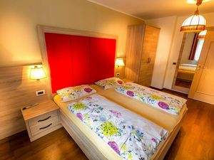 23292071-Ferienwohnung-2-Santa Christina-300x225-2