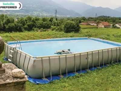 PoolOfHouse