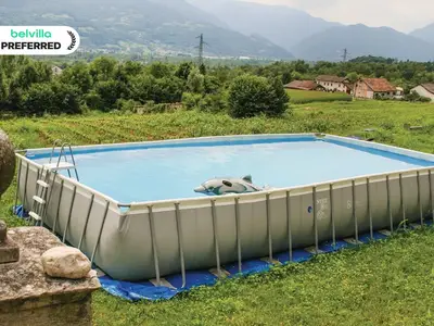 PoolOfHouse