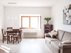 23917870-Ferienwohnung-6-Santa Maria Rezzonico-300x225-3