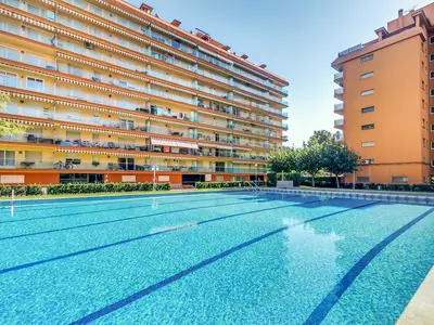 PoolOfHouse