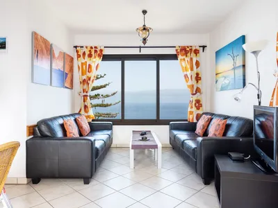 Ferienwohnung für 4 Personen (97 m²) in Santa Úrsula 1/10