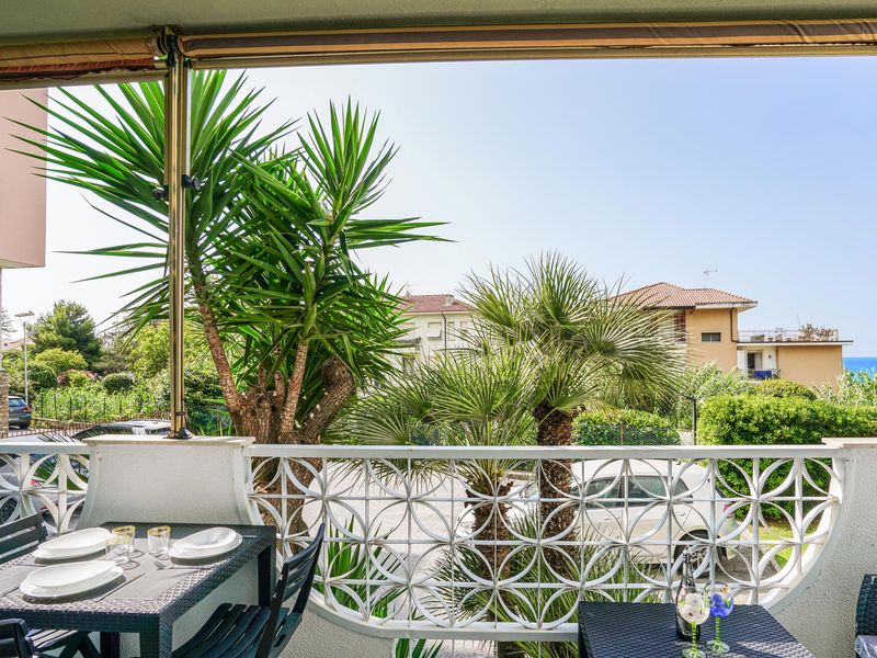 24039307-Ferienwohnung-6-Santo Stefano Al Mare-800x600-0