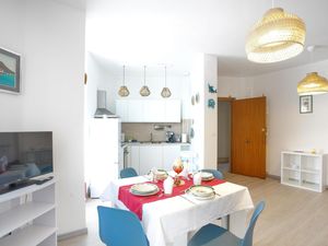 24039307-Ferienwohnung-6-Santo Stefano Al Mare-300x225-3