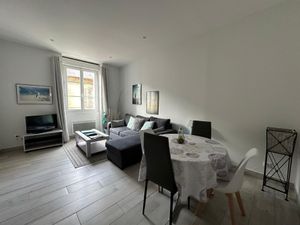 24016757-Ferienwohnung-2-Sarlat-la-Canéda-300x225-5