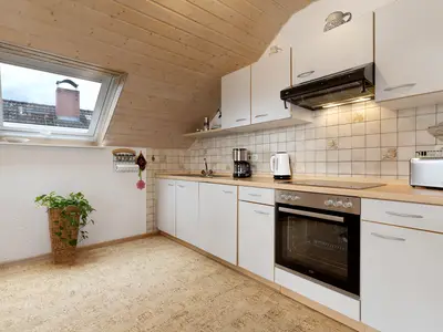 KITCHEN, INSIDE