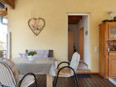 Photo, INSIDE, OUTSIDE