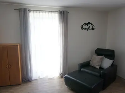 Photo, INSIDE, OUTSIDE