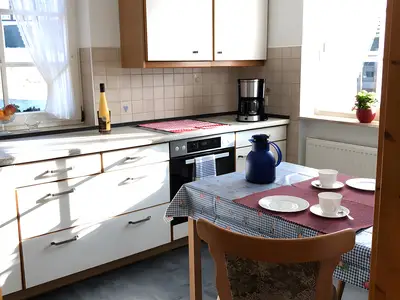 KITCHEN, INSIDE