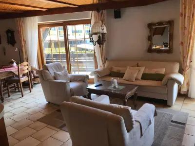 Photo, INSIDE, OUTSIDE