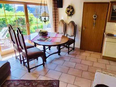 Photo, INSIDE, OUTSIDE