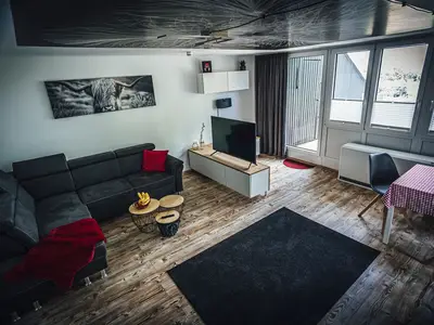 Photo, INSIDE, OUTSIDE