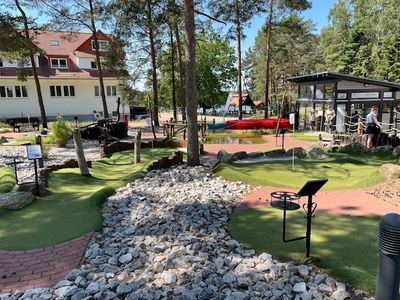 Adventure-Golf am Bernsteinsee