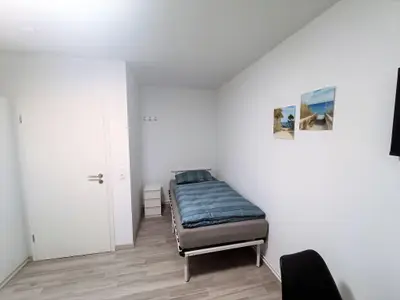 Siedlerwohnung, Zweibettzimmer  1