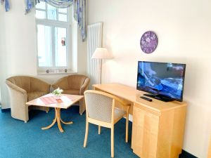 23975729-Ferienwohnung-2-Sassnitz-300x225-2